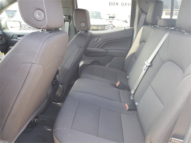 Used 2024 Chevrolet Colorado LT w/ LT Convenience Package II image 9