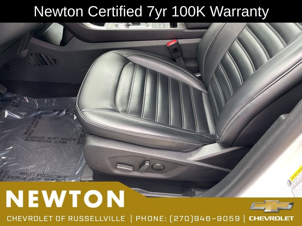 Used 2024 Ford Edge SEL AWD/4WD image 8