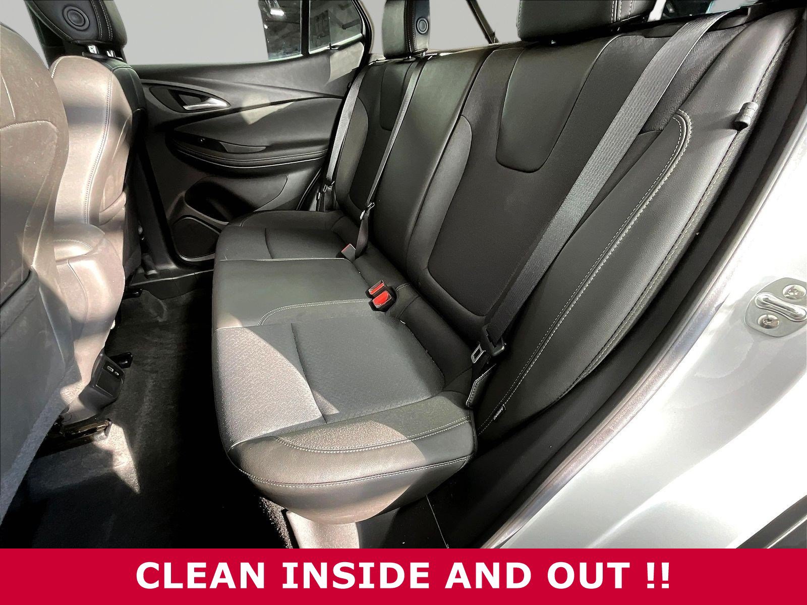 Used 2024 Buick Encore GX Preferred FWD image 19