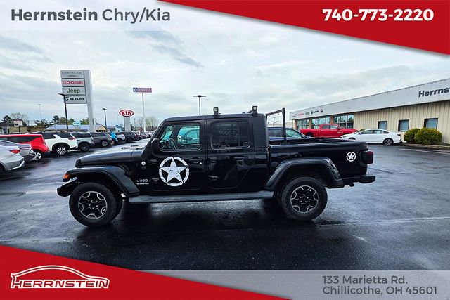 Used 2020 Jeep Gladiator Overland AWD/4WD image 4