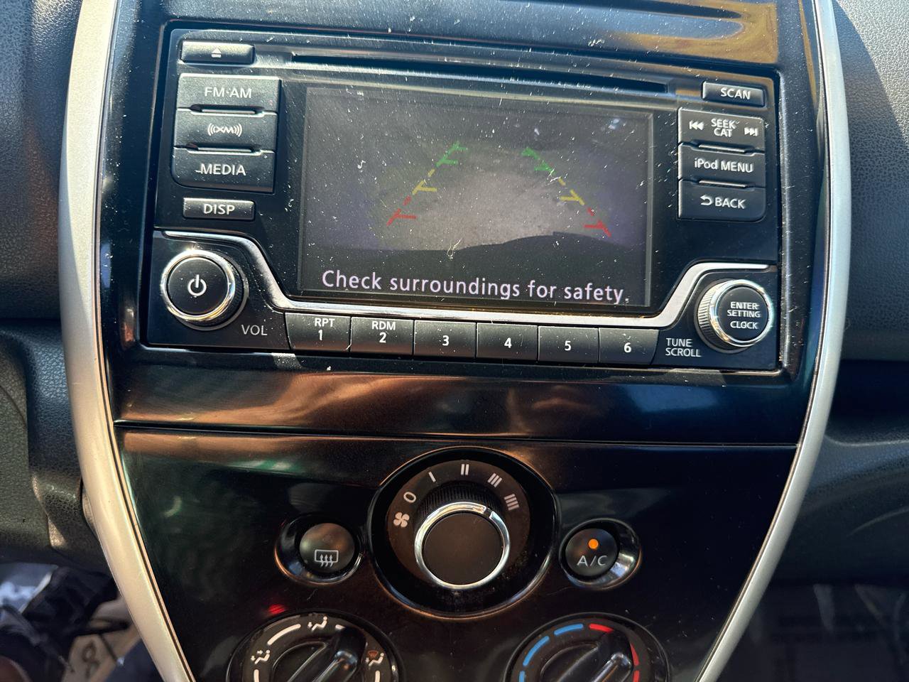 Used 2018 Nissan Versa Note SV image 20