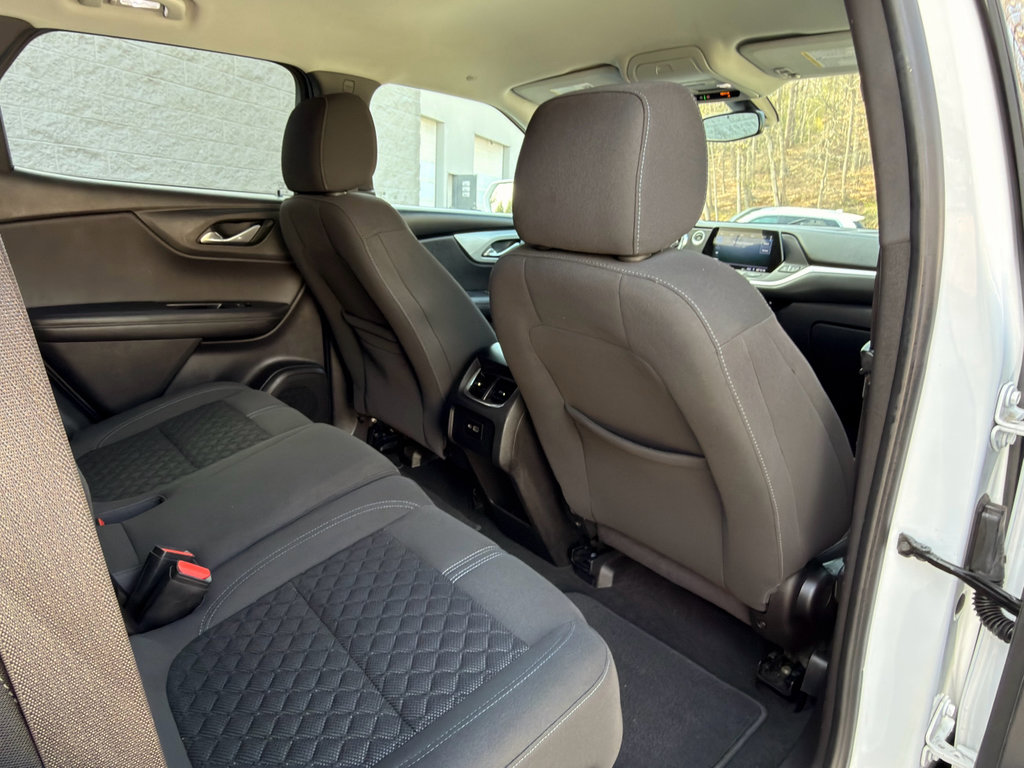 Used 2019 Chevrolet Blazer LT image 18