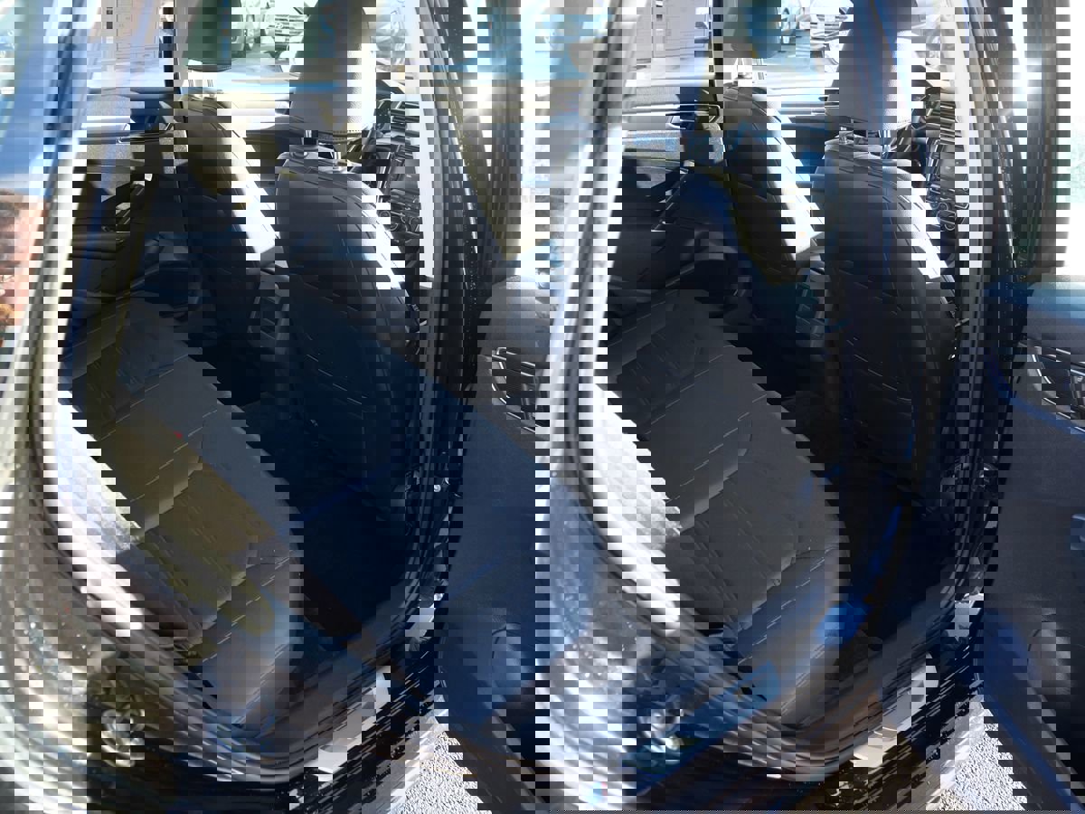 Used 2017 Volkswagen Passat 1.8T R-Line image 26