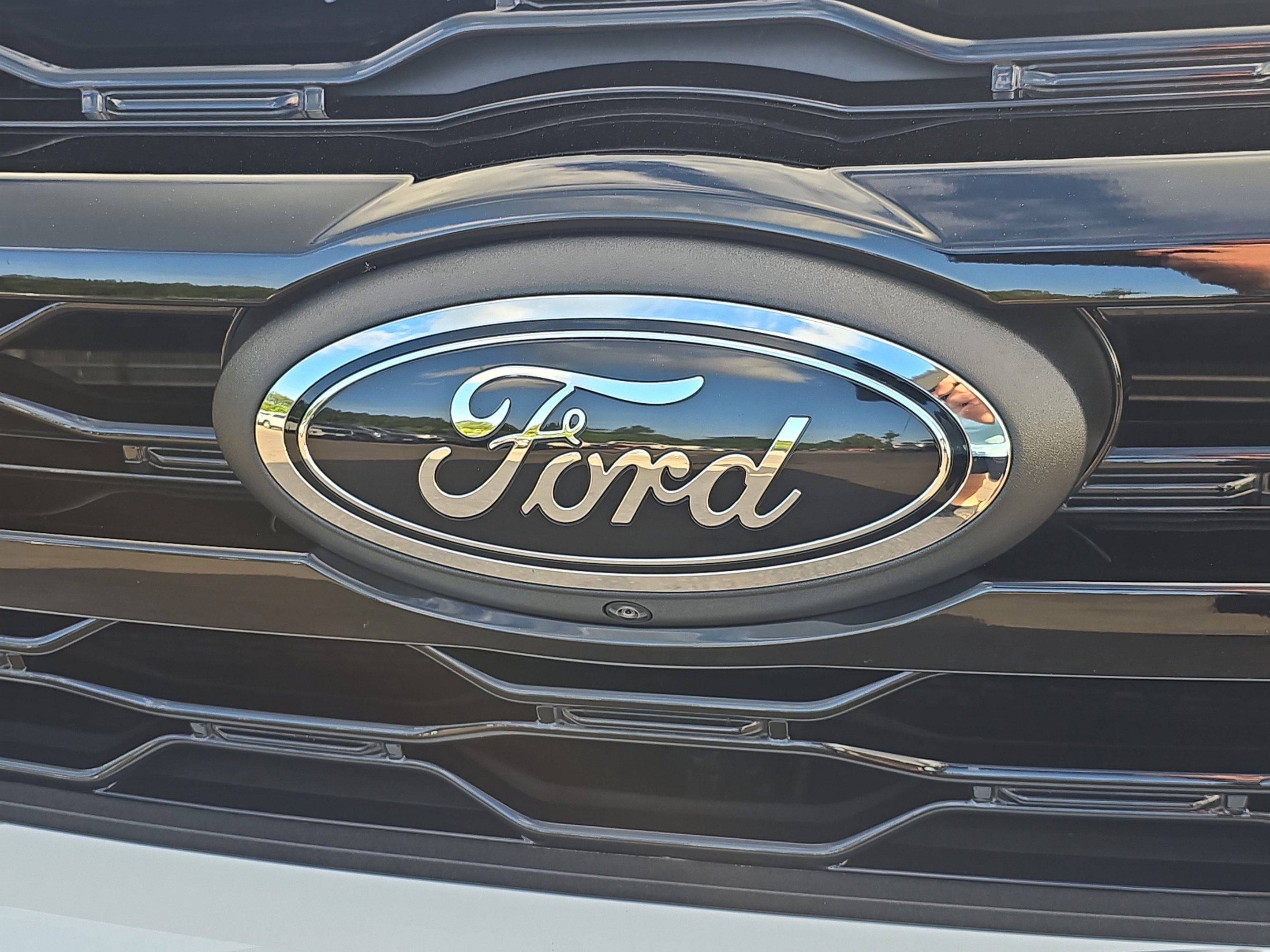 Used 2024 Ford Expedition Limited RWD image 10