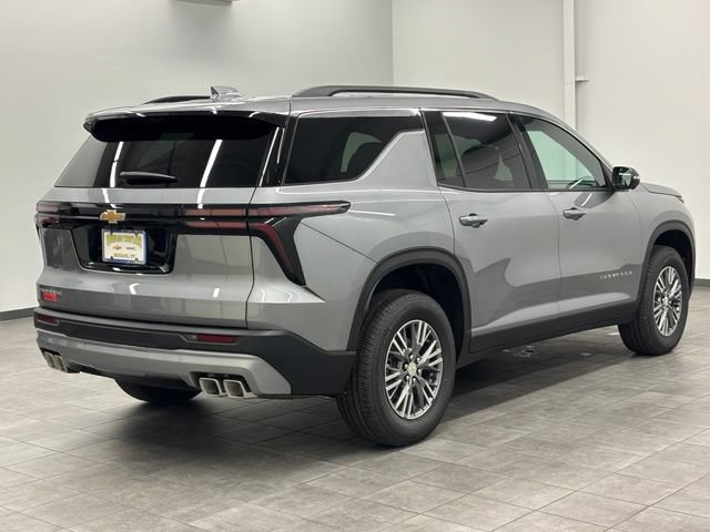 New 2027 Chevrolet Traverse LT w/ Driver Confidence Package FWD image 2