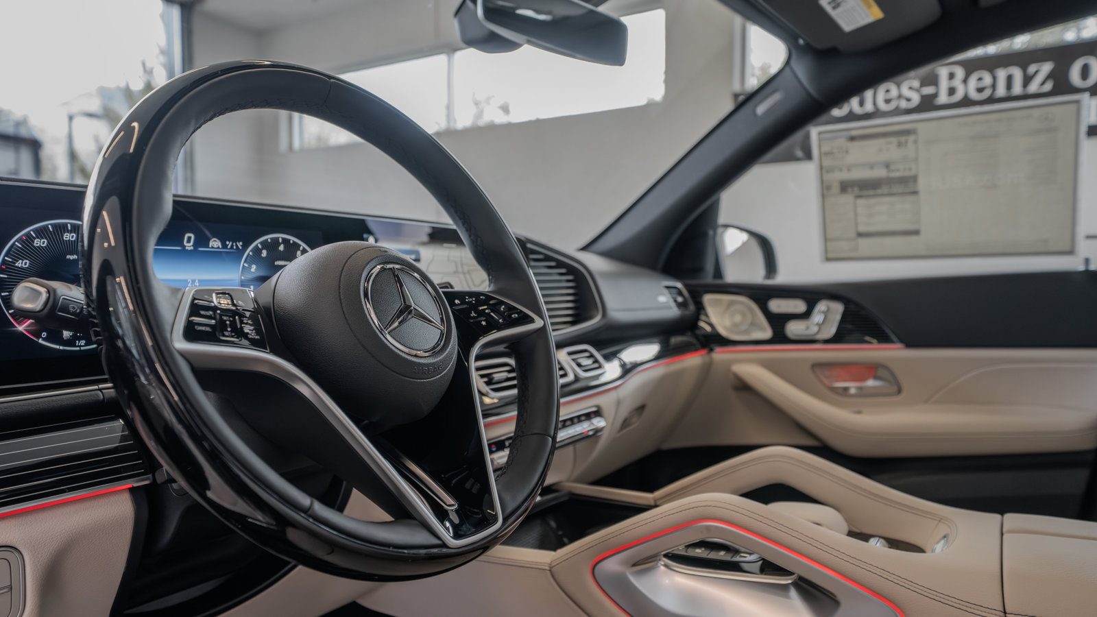 New 2026 Mercedes-Benz GLS 580 4MATIC image 7