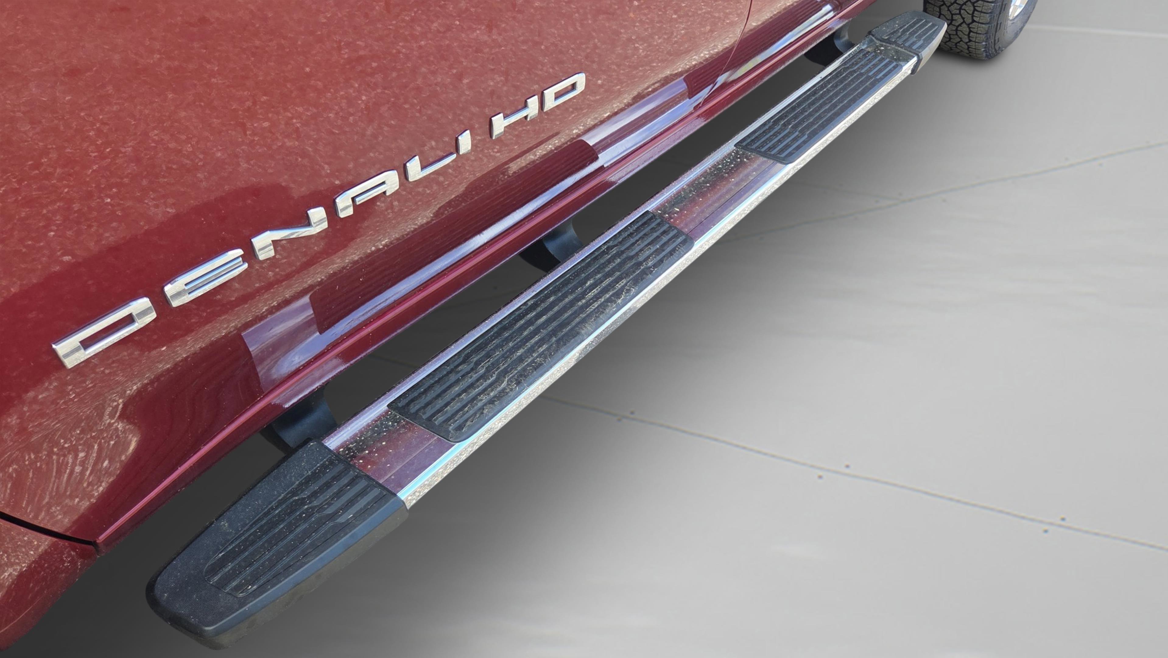 Used 2020 GMC Sierra 2500 Denali w/ Denali Ultimate Package image 10