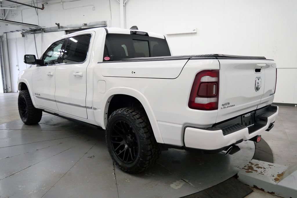 Used 2024 RAM 1500 Limited AWD/4WD image 5