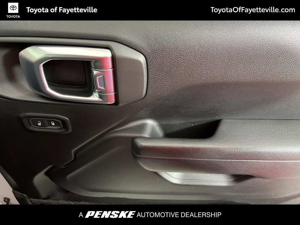 Used 2023 Jeep Wrangler Rubicon w/ LED Lighting Group image 18