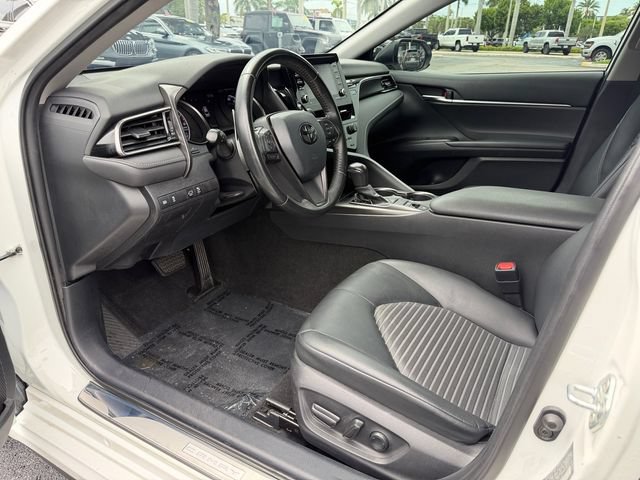 Used 2021 Toyota Camry SE AWD/4WD image 11