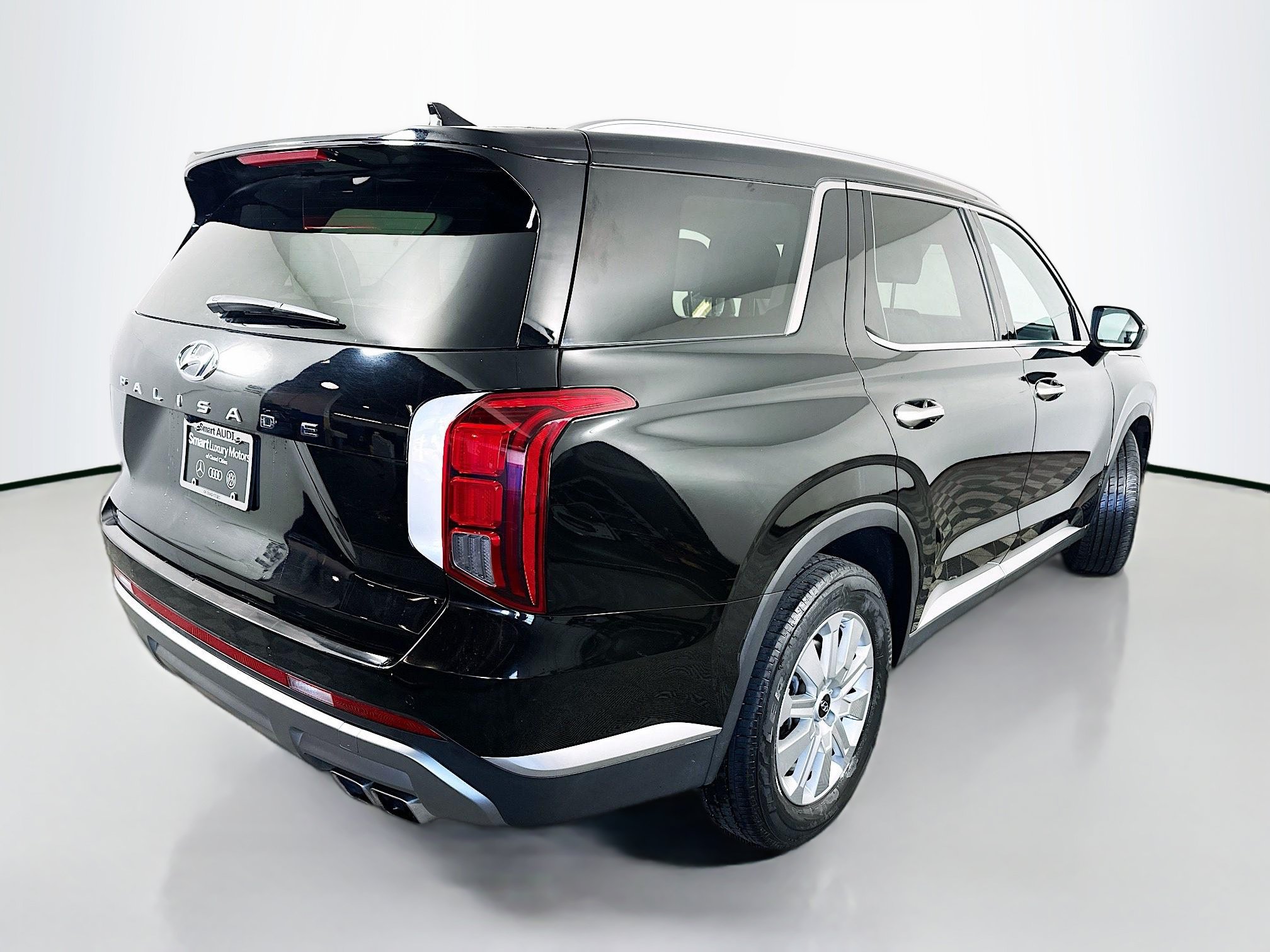 Used 2025 Hyundai Palisade SEL FWD image 7