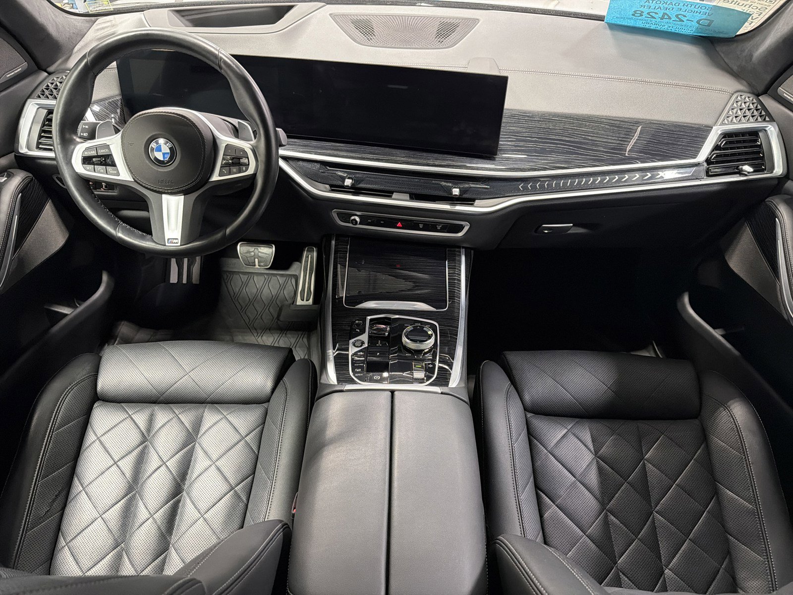 Used 2023 BMW X7 xDrive40i w/ Executive Package image 10