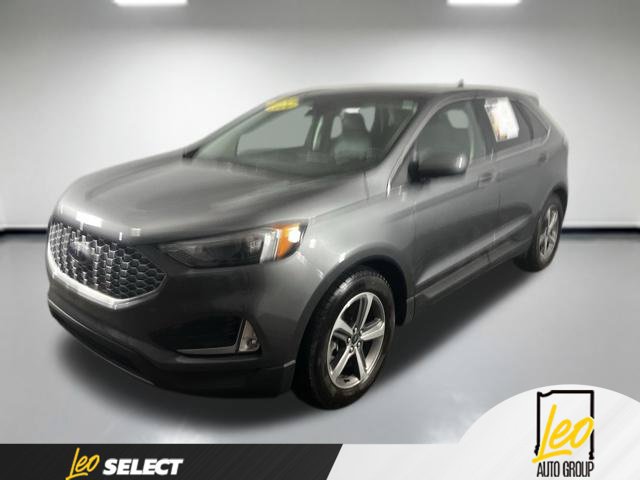 Used 2024 Ford Edge SEL w/ Convenience Package