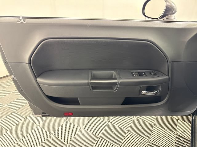 Used 2014 Dodge Challenger SXT Plus RWD image 24