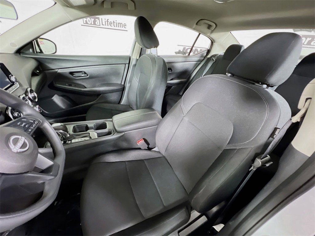 Used 2024 Nissan Sentra S image 24