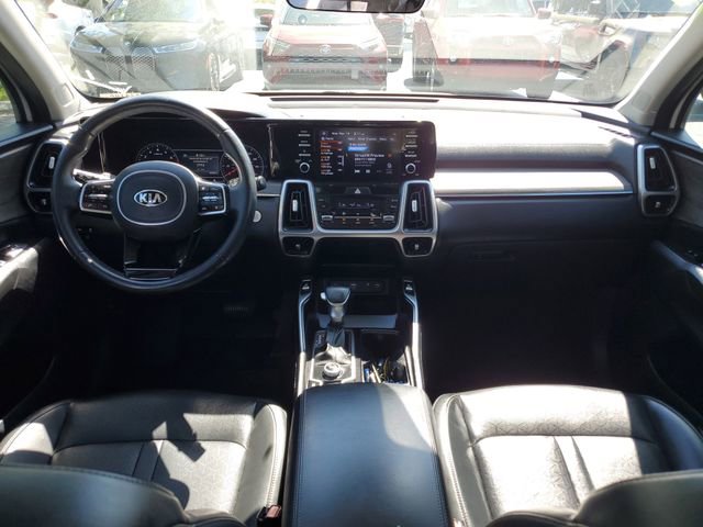 Used 2021 Kia Sorento EX w/ Panoramic Sunroof Package image 11
