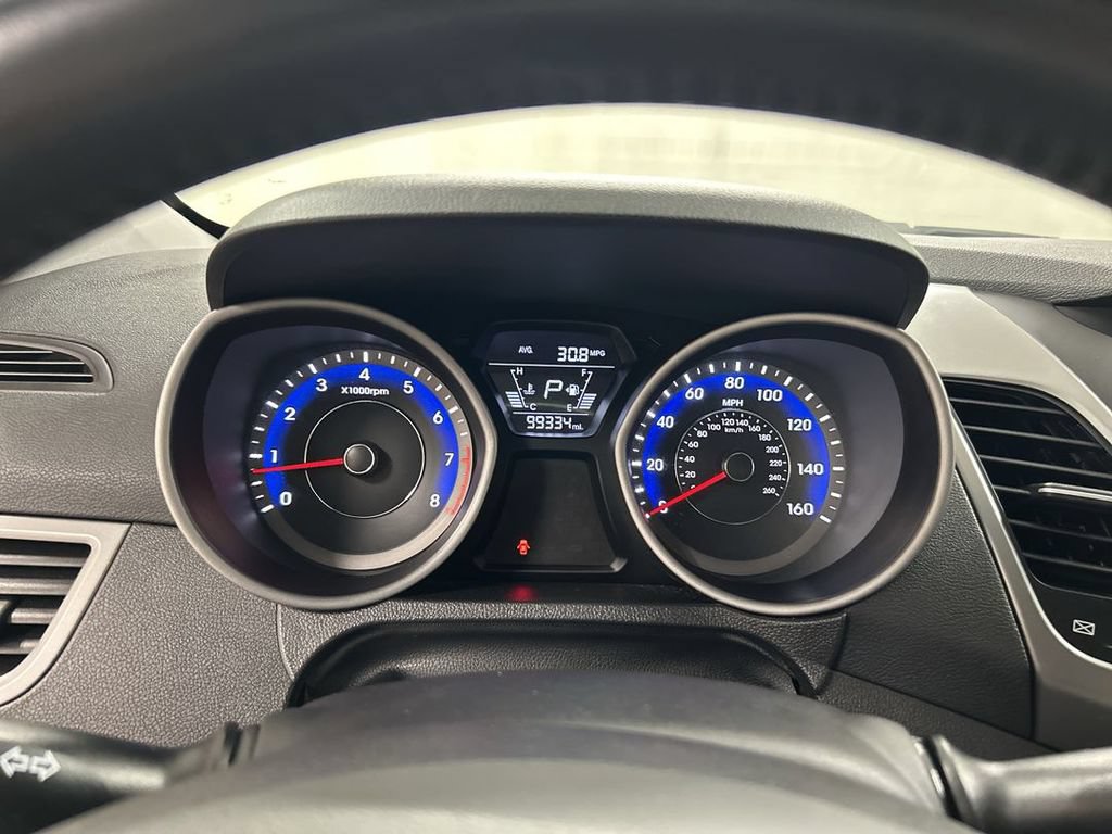 Used 2016 Hyundai Elantra Value Edition FWD image 13