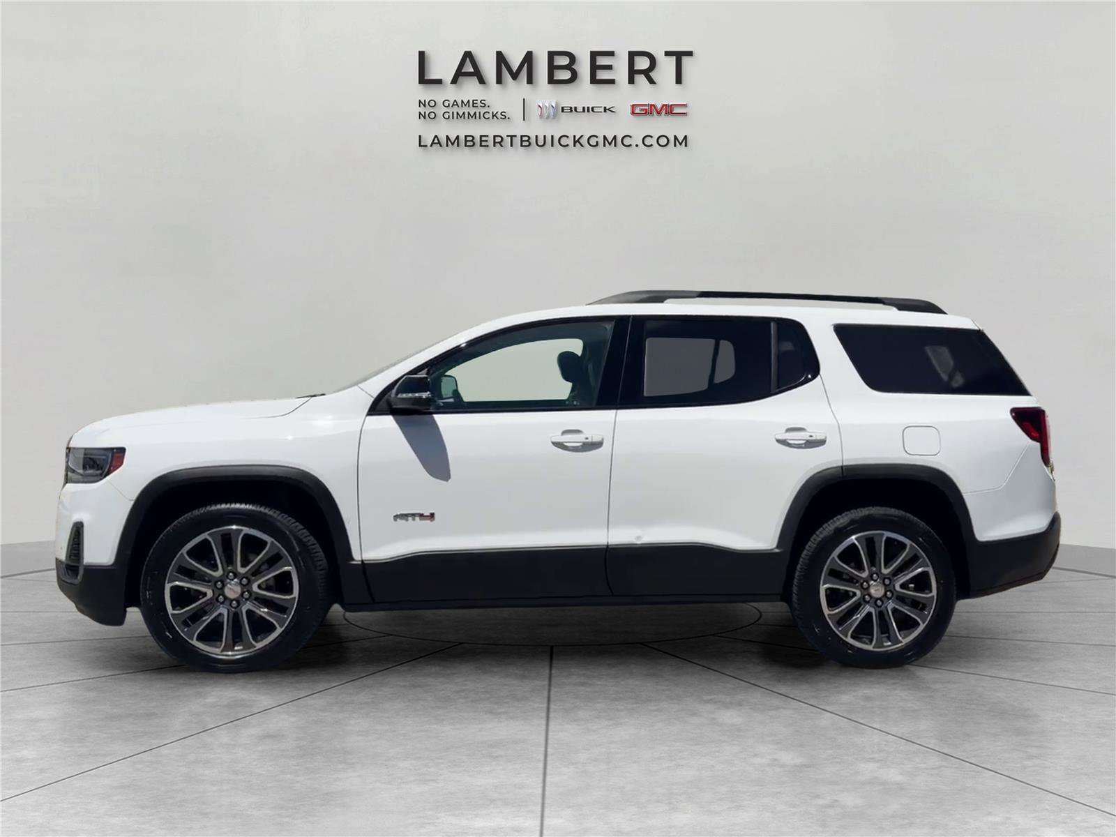 Used 2020 GMC Acadia AT4 w/ Driver Alert Package II AWD/4WD image 2