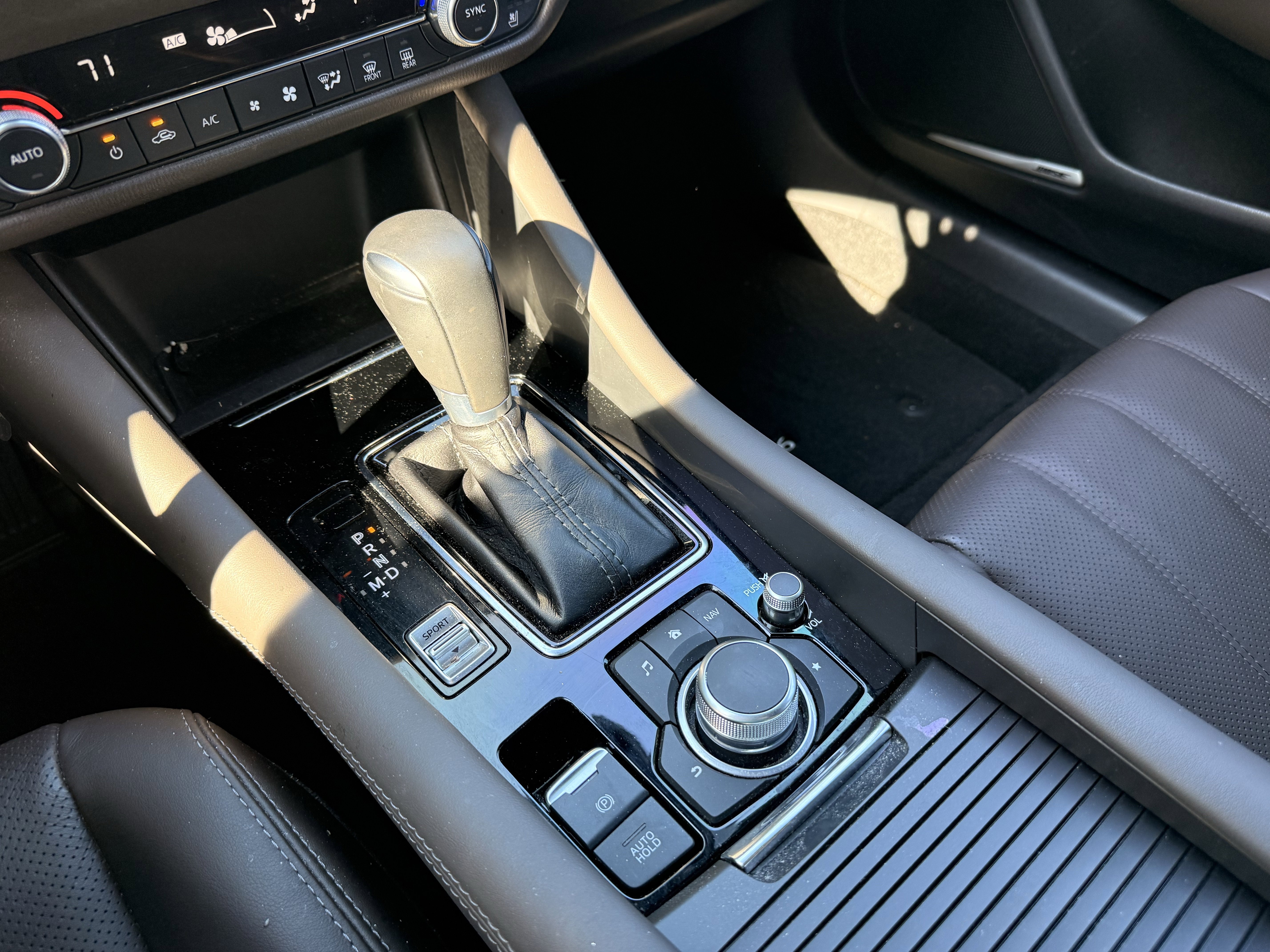 Used 2021 MAZDA MAZDA6 Signature image 16