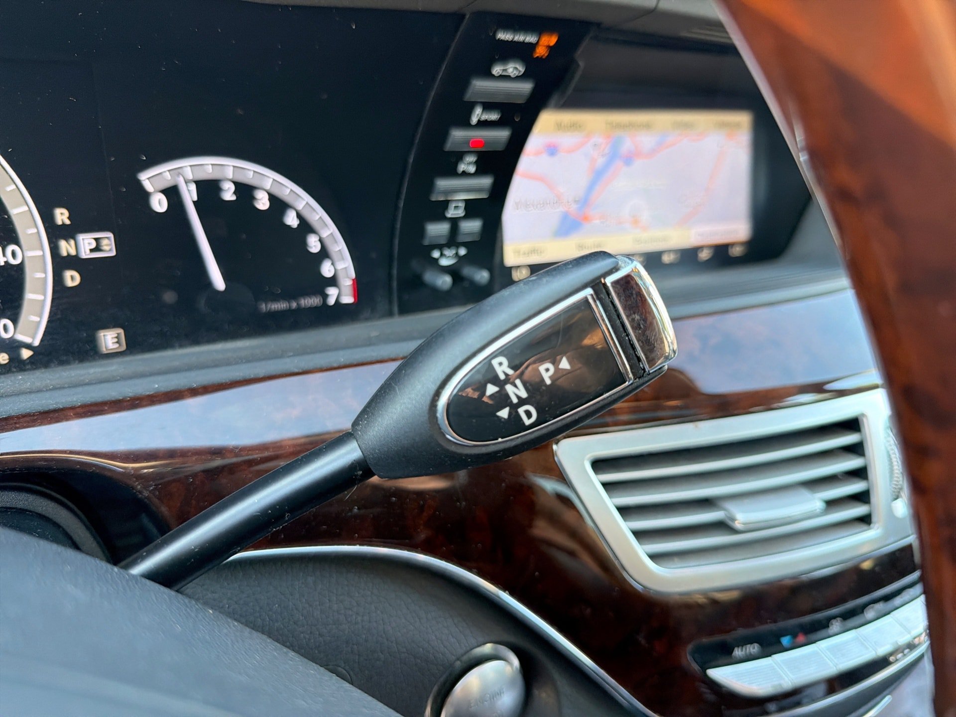 Used 2013 Mercedes-Benz S 550 4MATIC image 23