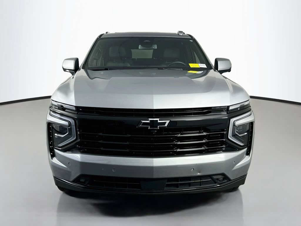 Used 2025 Chevrolet Tahoe RST w/ Comfort Package AWD/4WD image 2