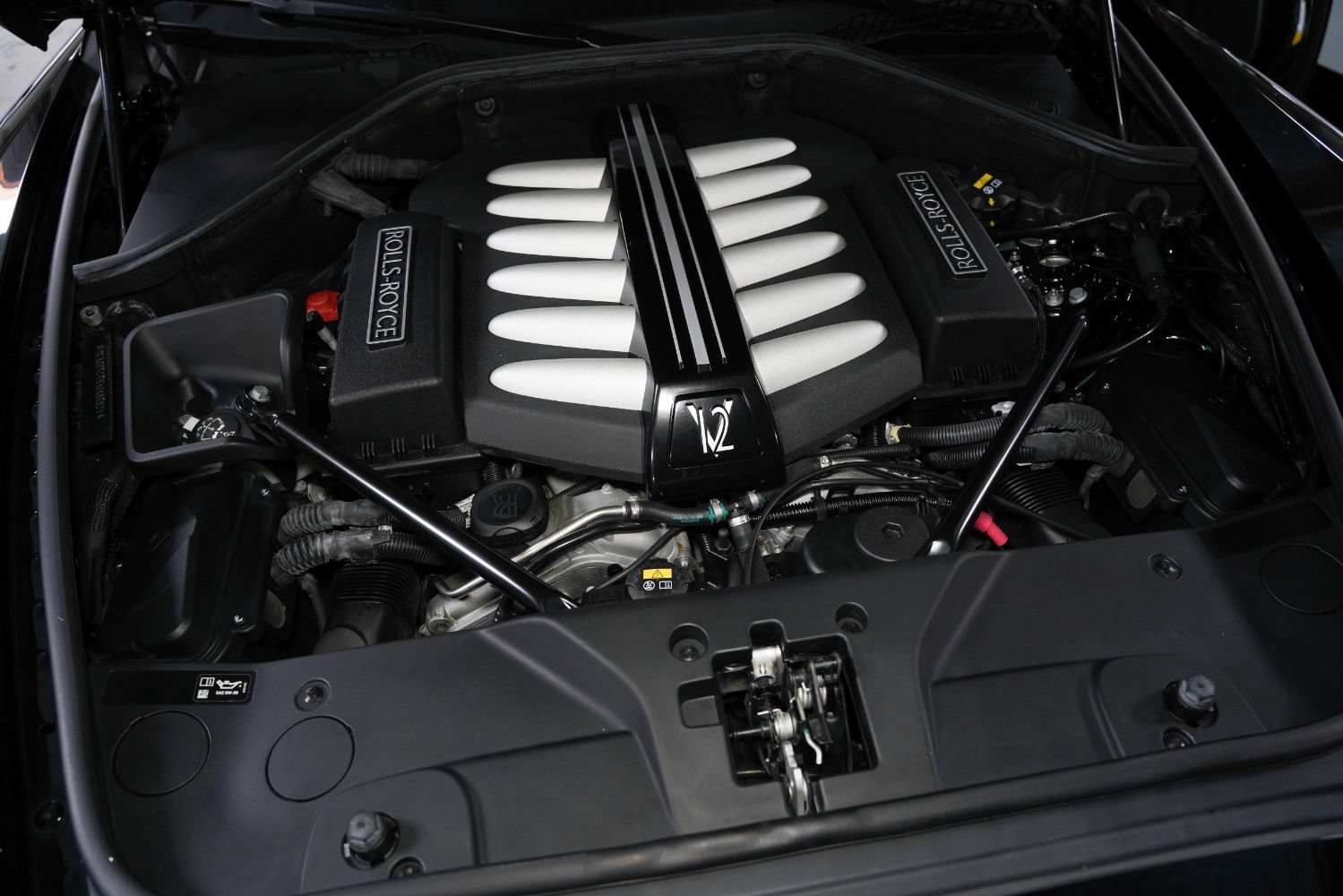 Used 2017 Rolls-Royce Wraith RWD image 49