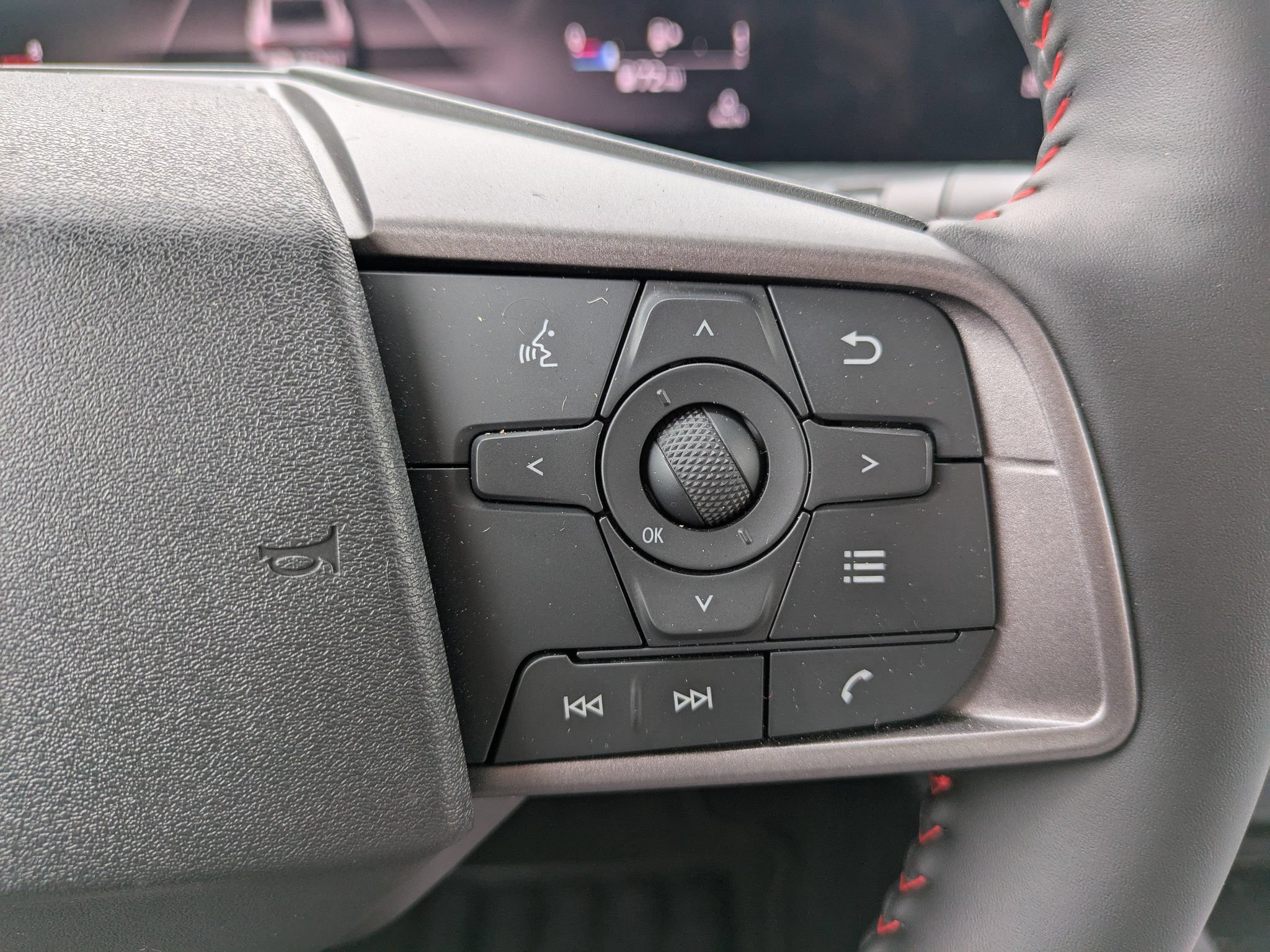 Certified 2026 Nissan Sentra SR w/ SR Premium Package FWD image 26