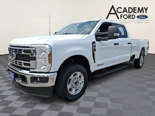 Certified 2025 Ford F350 XLT AWD/4WD image 3