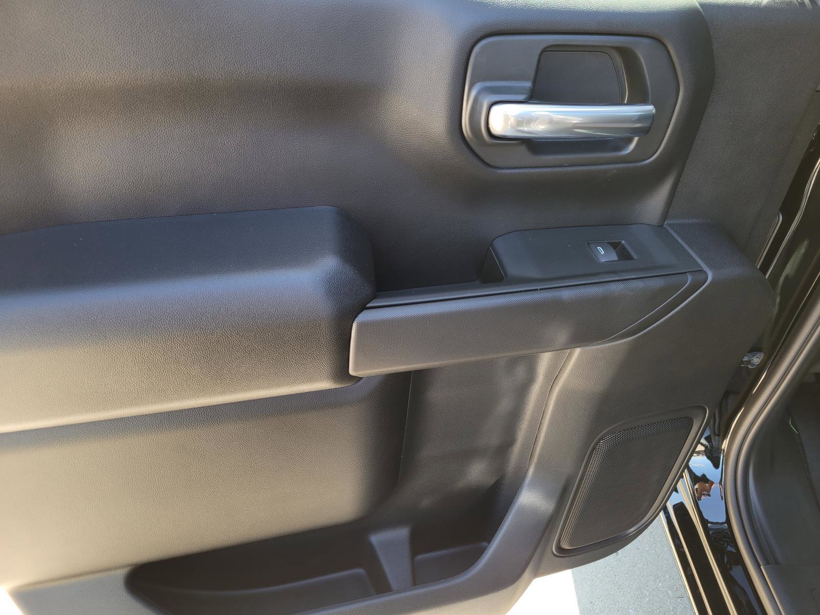 New 2026 Chevrolet Silverado 1500 Custom AWD/4WD image 7