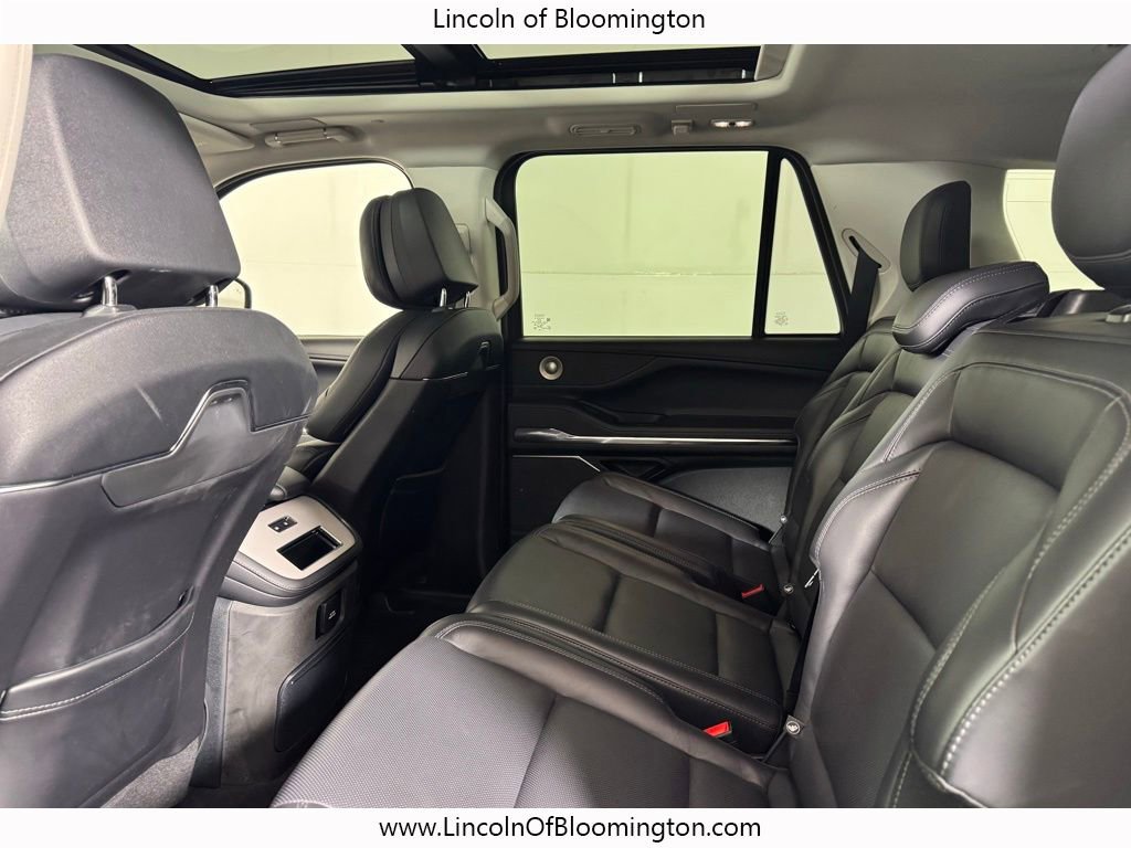 Certified 2025 Lincoln Navigator L Reserve AWD/4WD image 52