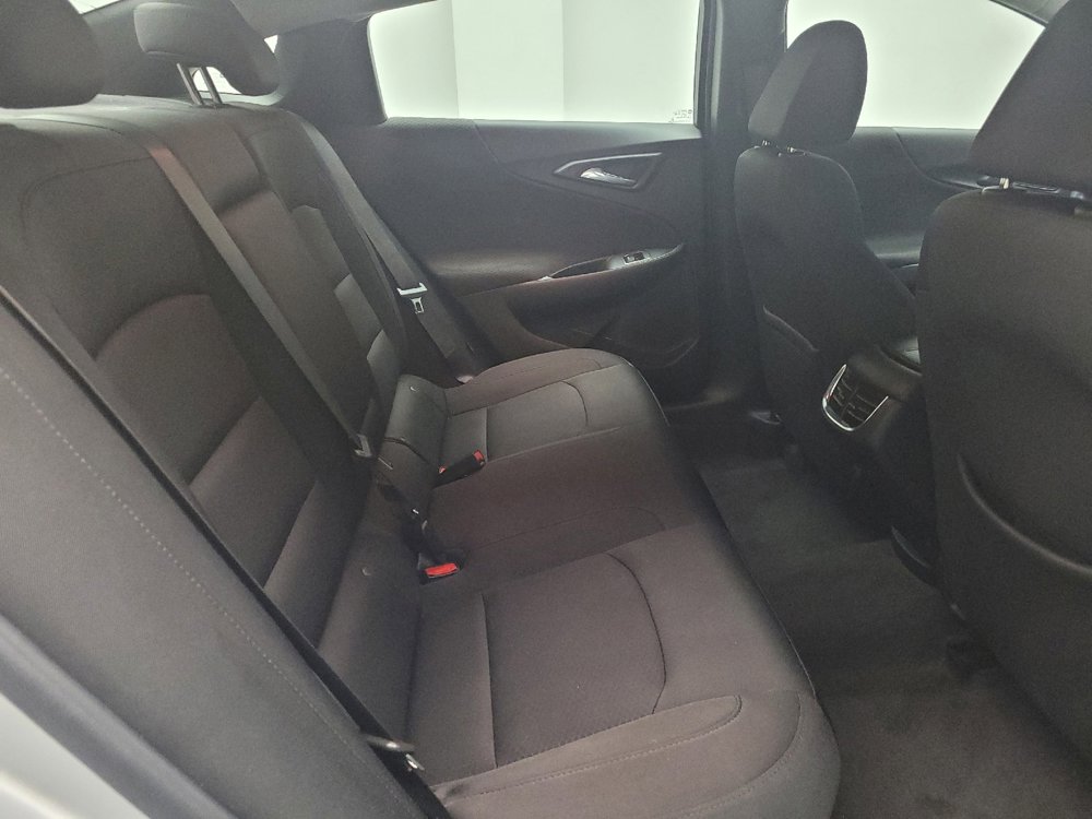 Used 2020 Chevrolet Malibu LT FWD image 19
