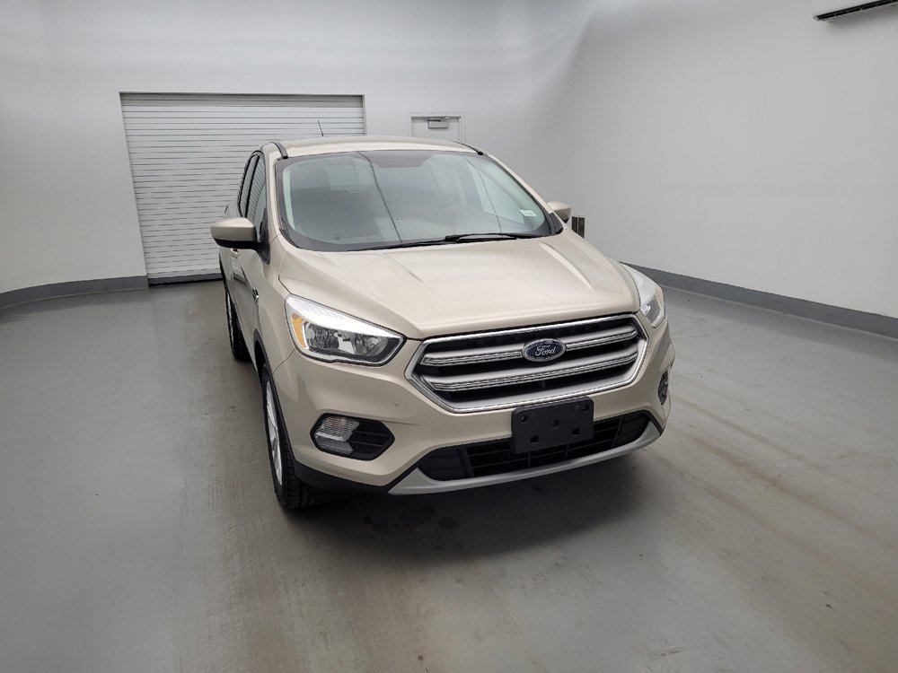 Used 2017 Ford Escape SE w/ SE Cold Weather Package AWD/4WD image 14