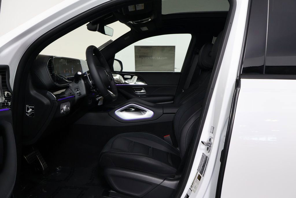 New 2026 Mercedes-Benz GLS 63 AMG 4MATIC image 5