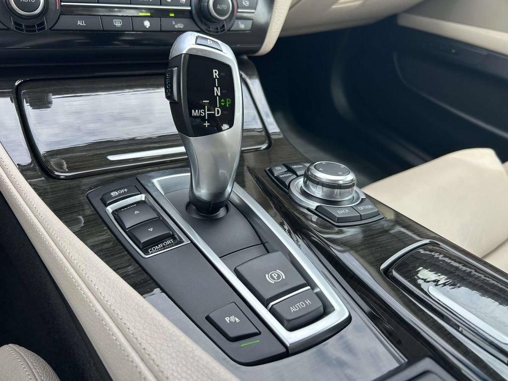 Used 2012 BMW 535i Sedan RWD image 22