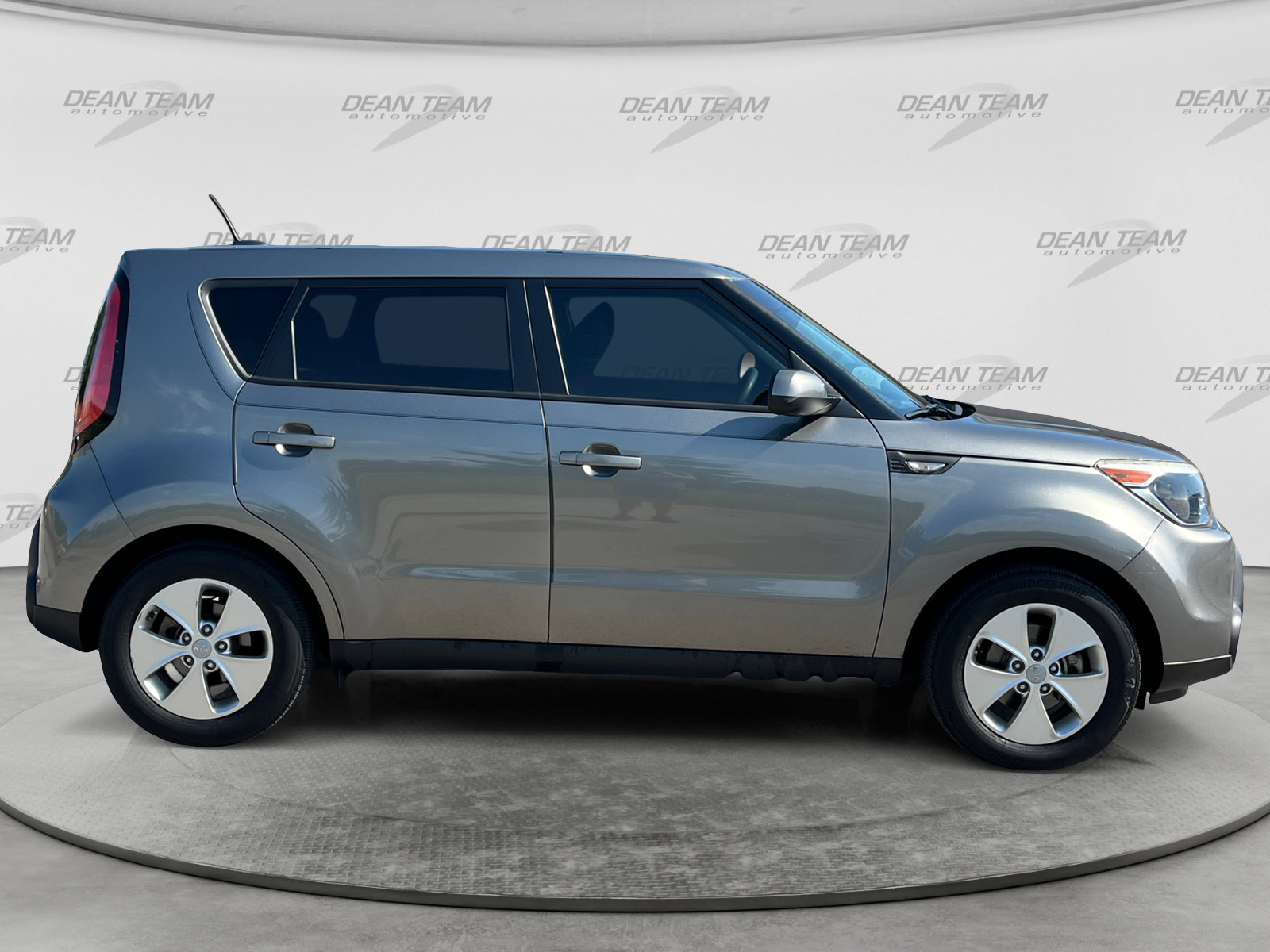 Used 2014 Kia Soul FWD image 8