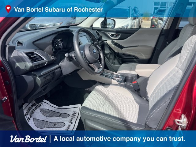 Used 2020 Subaru Forester Premium AWD/4WD image 13