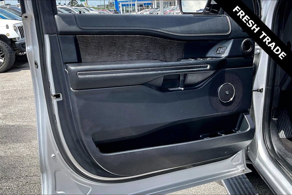 Used 2019 Ford Expedition Max Limited AWD/4WD image 20