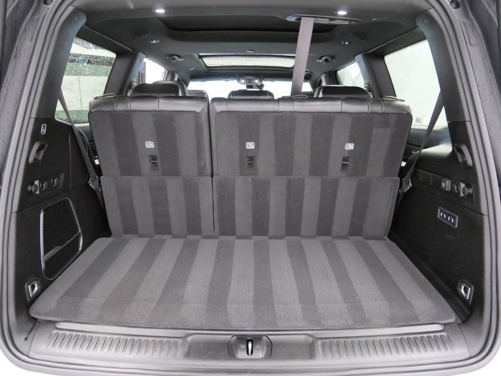 Used 2023 Jeep Wagoneer Series II AWD/4WD image 12