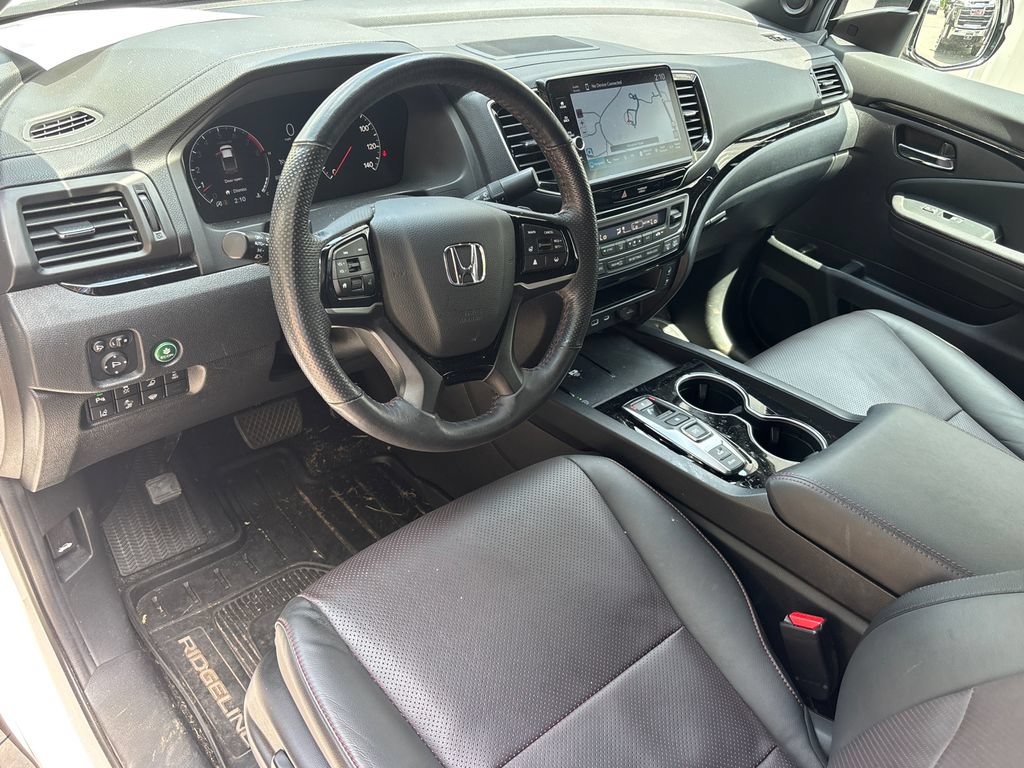 Used 2024 Honda Ridgeline Black Edition image 15