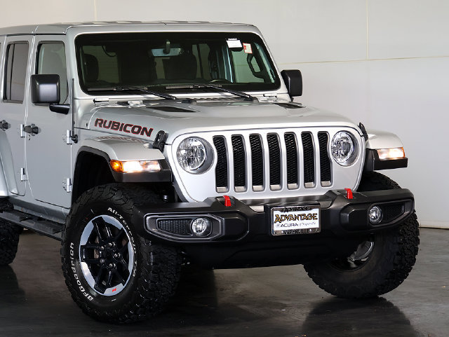 Used 2022 Jeep Wrangler Unlimited Rubicon w/ Cold Weather Group AWD/4WD image 6