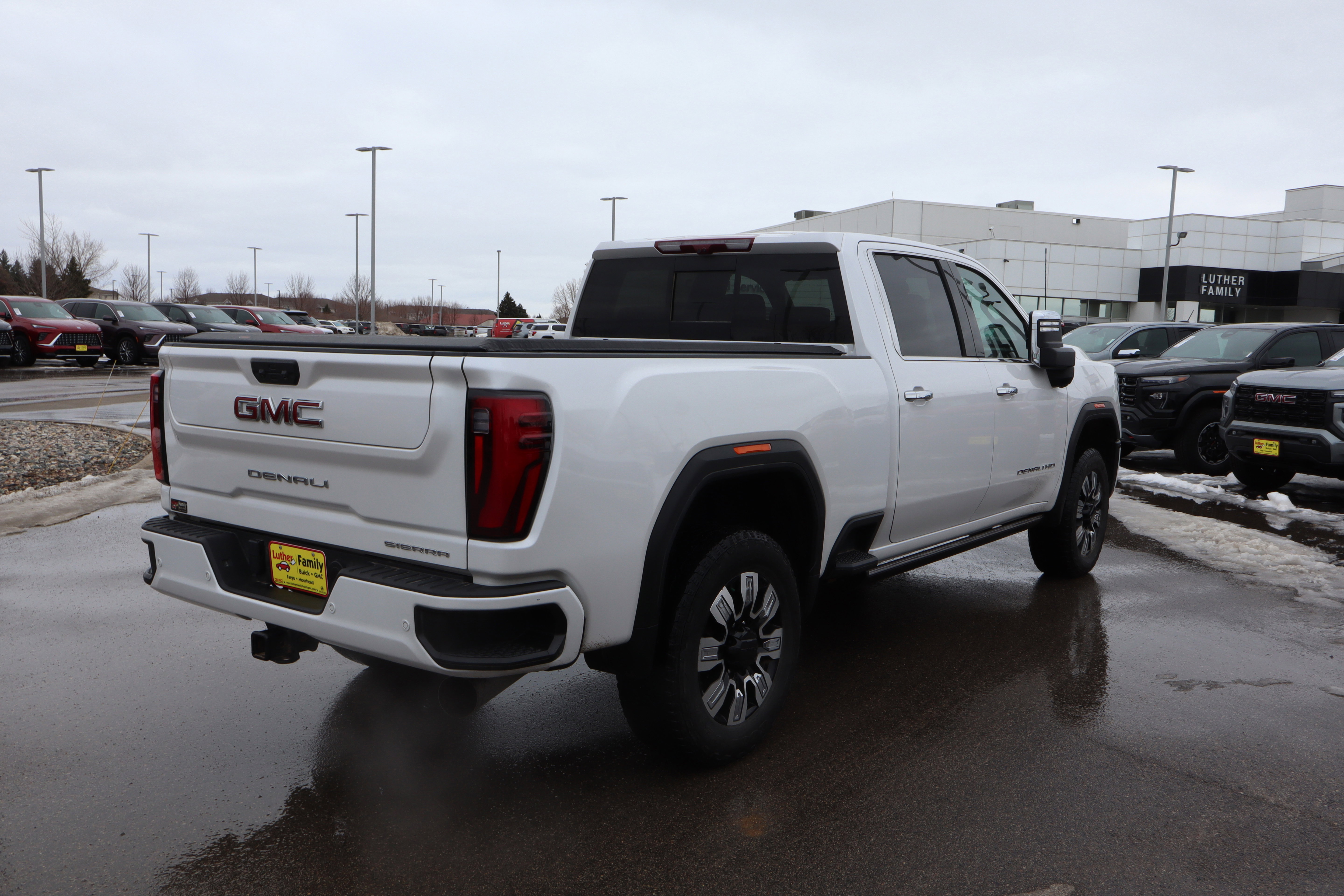 Certified 2024 GMC Sierra 2500 Denali w/ Denali Reserve Package image 7