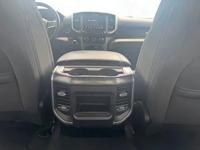 Used 2019 RAM 1500 Big Horn AWD/4WD image 18