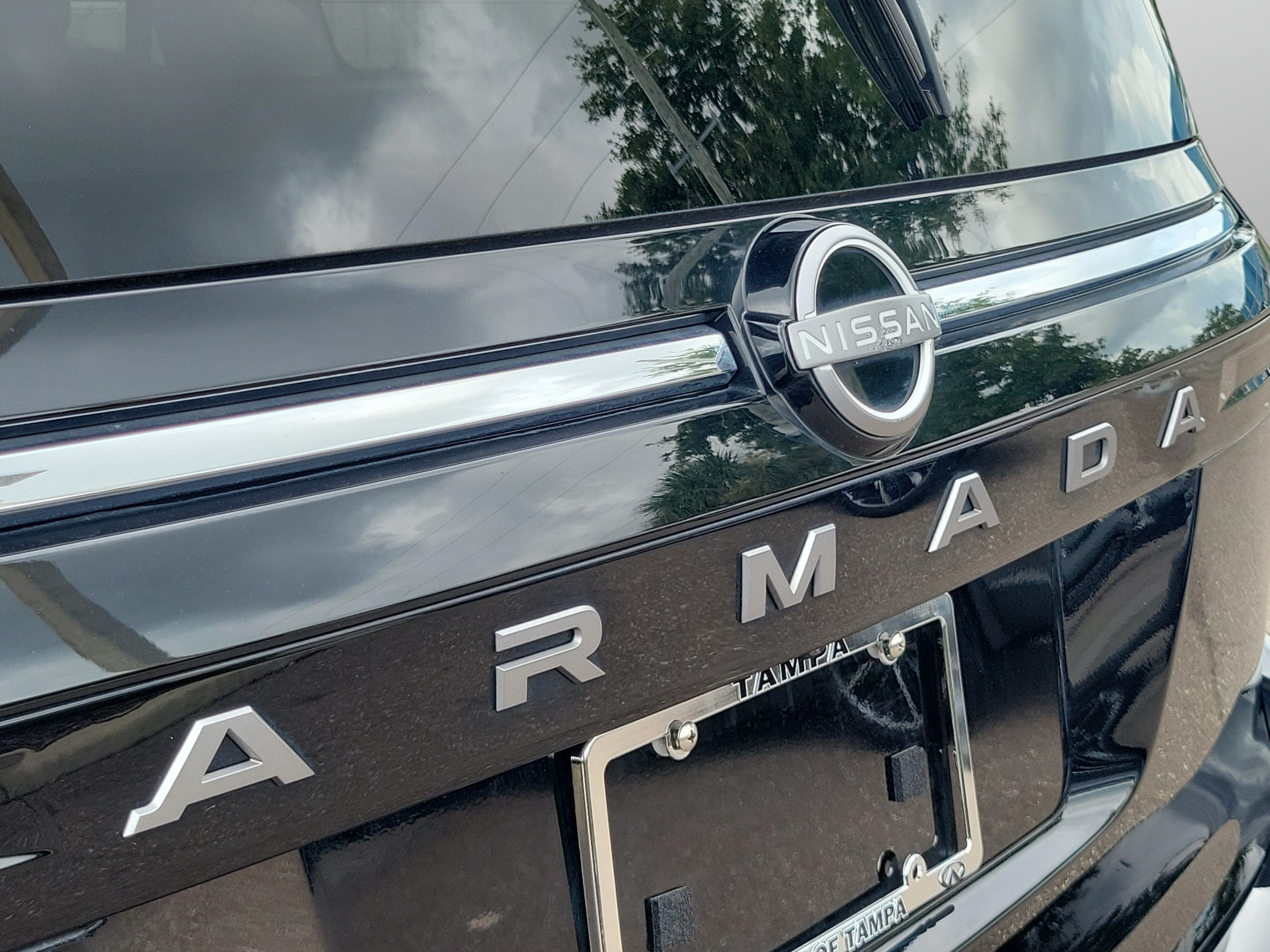 Used 2025 Nissan Armada SV RWD image 10