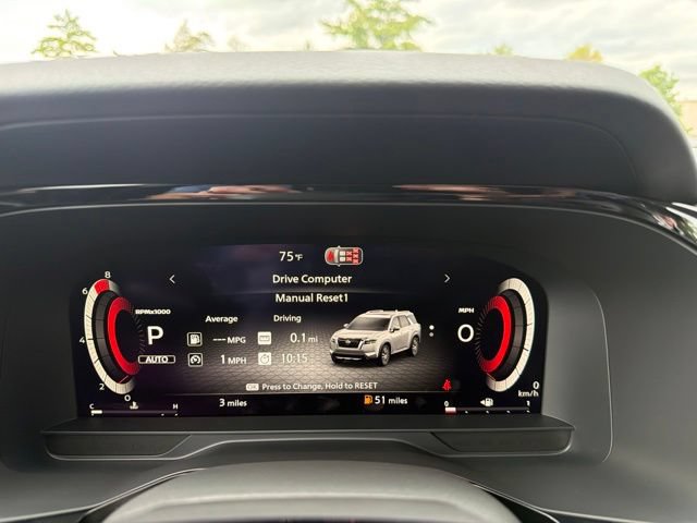 New 2026 Nissan Pathfinder Platinum AWD/4WD image 32