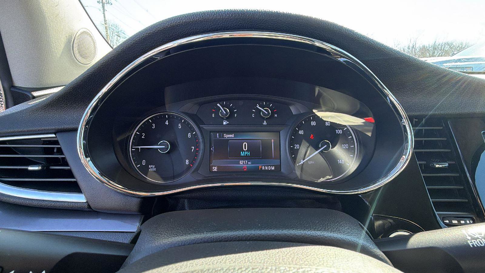 Used 2022 Buick Encore Preferred w/ Safety Package image 17