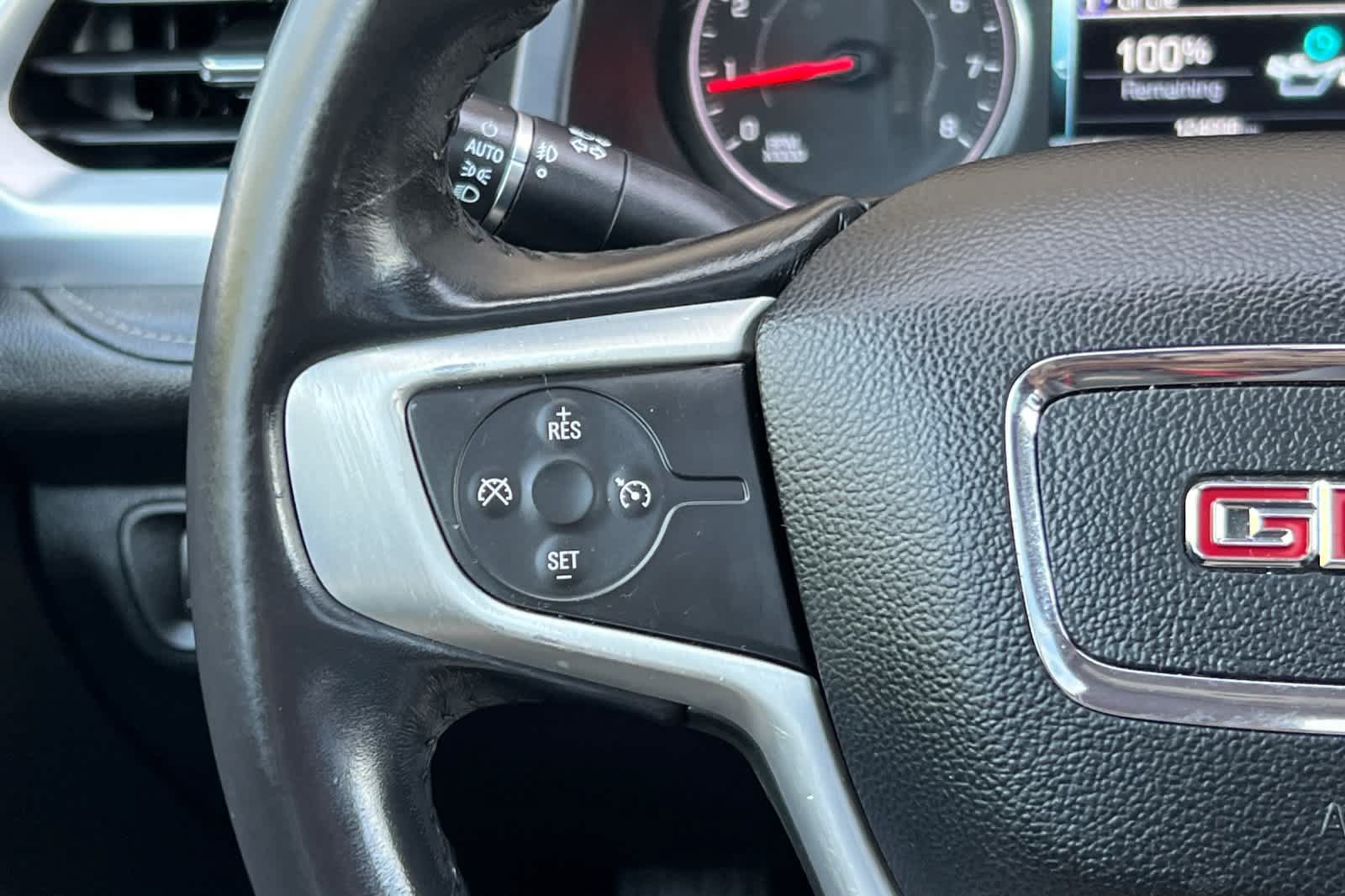 Used 2019 GMC Acadia SLT w/ Black Edition AWD/4WD image 28