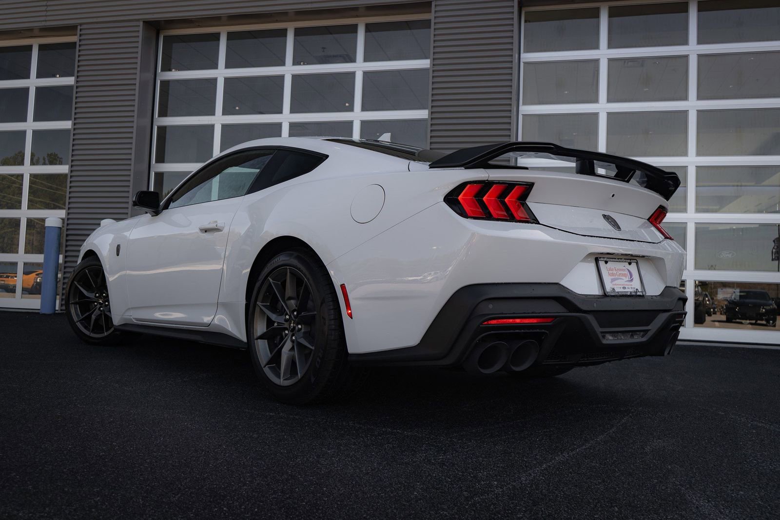 Used 2025 Ford Mustang Dark Horse RWD image 38