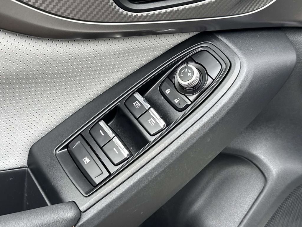 Used 2022 Subaru Crosstrek 2.5i Limited w/ Moonroof Package 1 image 14