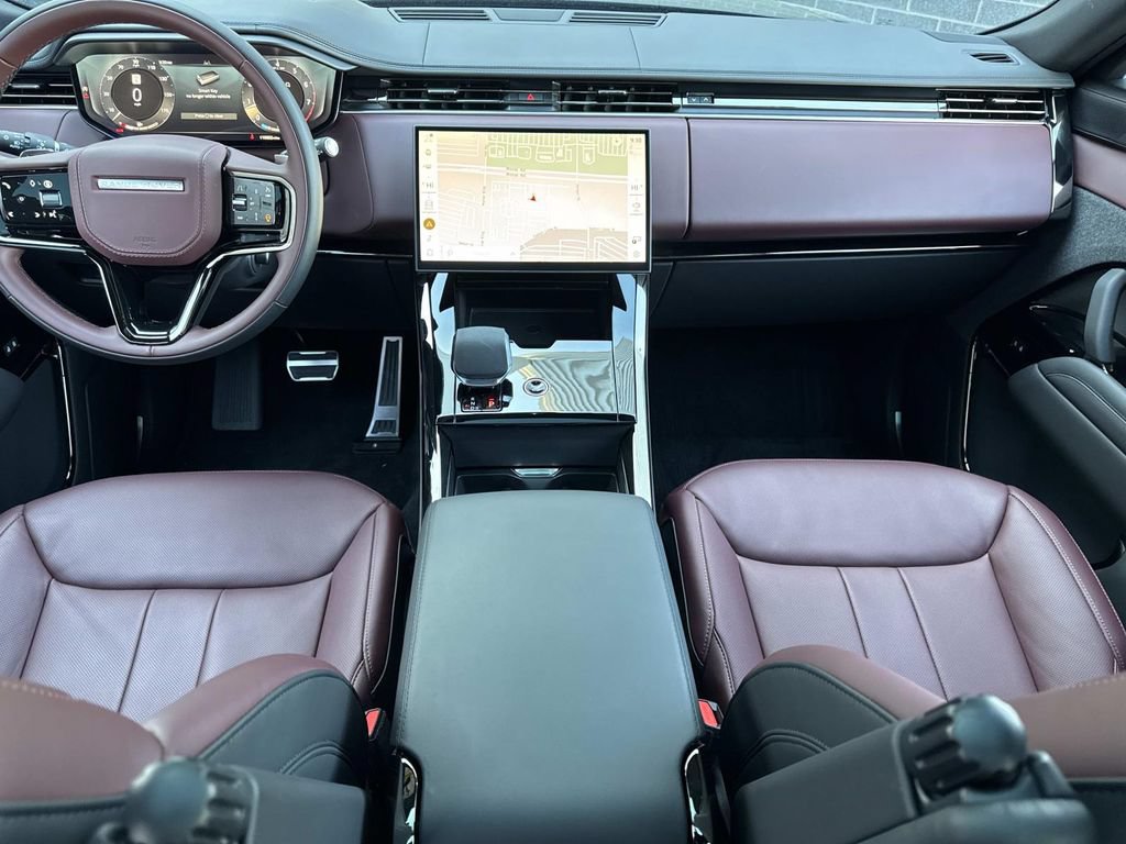 Certified 2025 Land Rover Range Rover Sport Dynamic SE AWD/4WD image 17