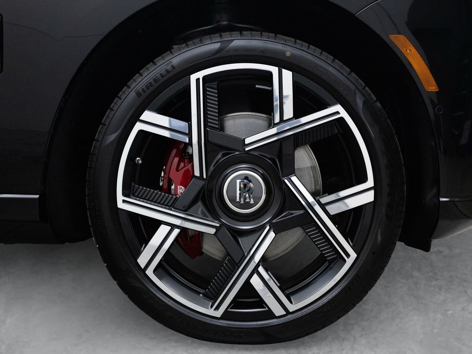 New 2027 Rolls-Royce Cullinan Black Badge AWD/4WD image 54